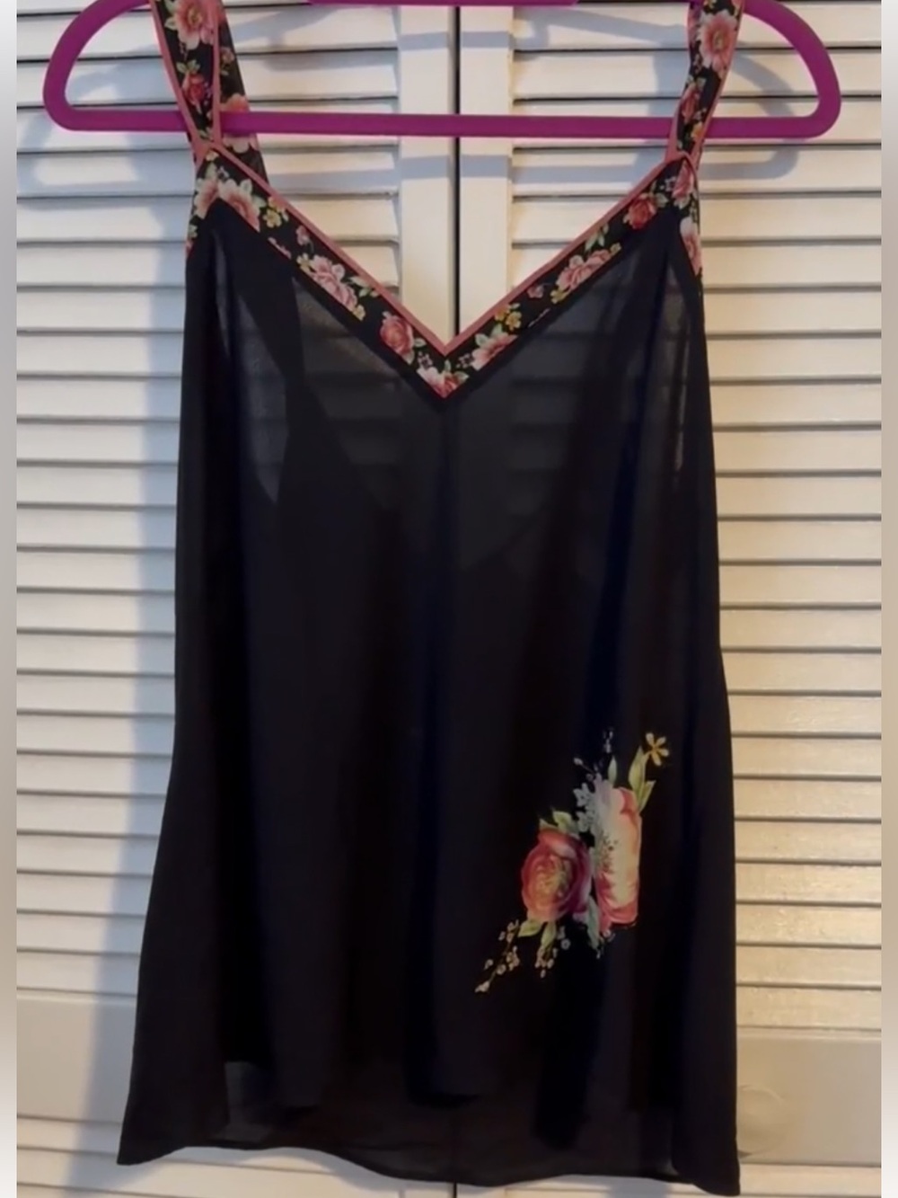 Y2K baby doll slip  top Black Floral-Trim V-Neck Camisole with Pink Rose Print